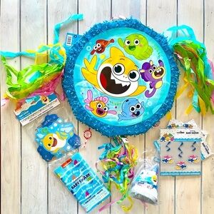 Baby Shark Piñata Birthday Party Pack Nickelodeon